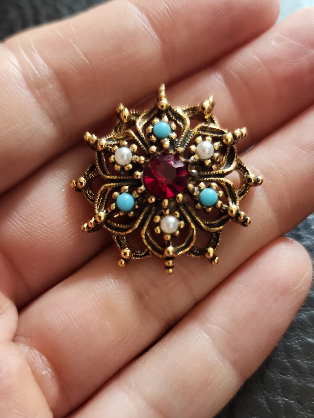 VTG Gold-Tone Floral Brooch with Red Crystal and Turquoise Accents